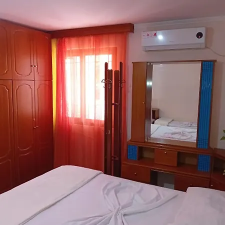 Gogo's Sea Side Apartment